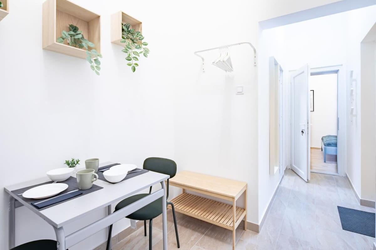 Central - New - Comfy Ac Studio Budapest Exterior photo